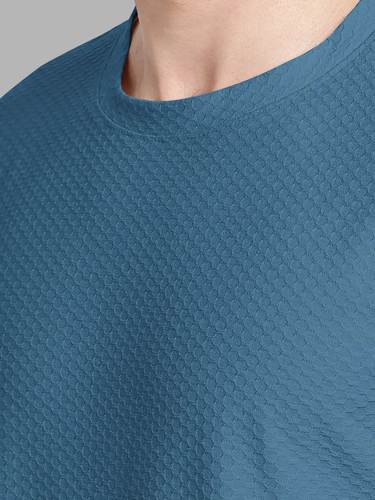 men cotton blend oversized fit self design t shirt ( beige )